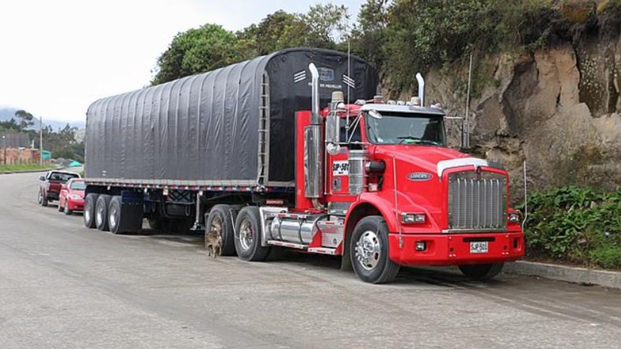 Anti-vax truckers convoy could lead to problems for Super Bowl weekend, DHS warns