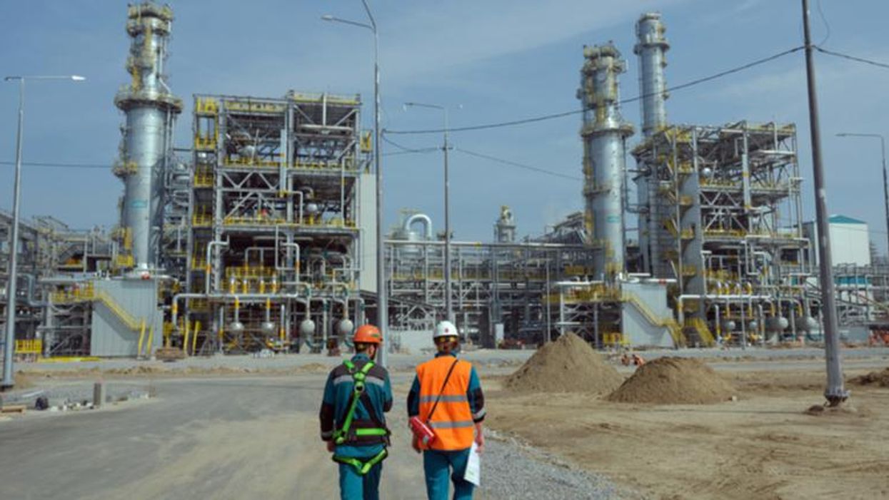 Energy giants are ditching Russia – but not fossil fuels