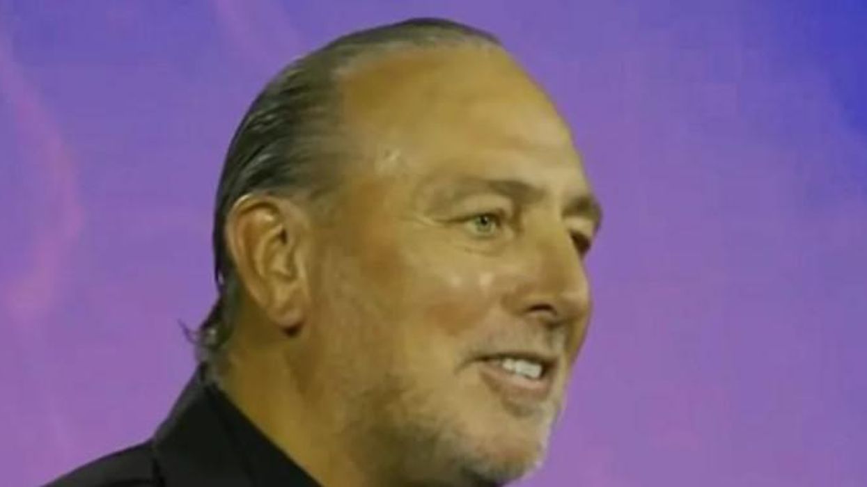 Evangelical expert weighs in on church's brink of collapse following leader's resignation over 'inappropriate' behavior