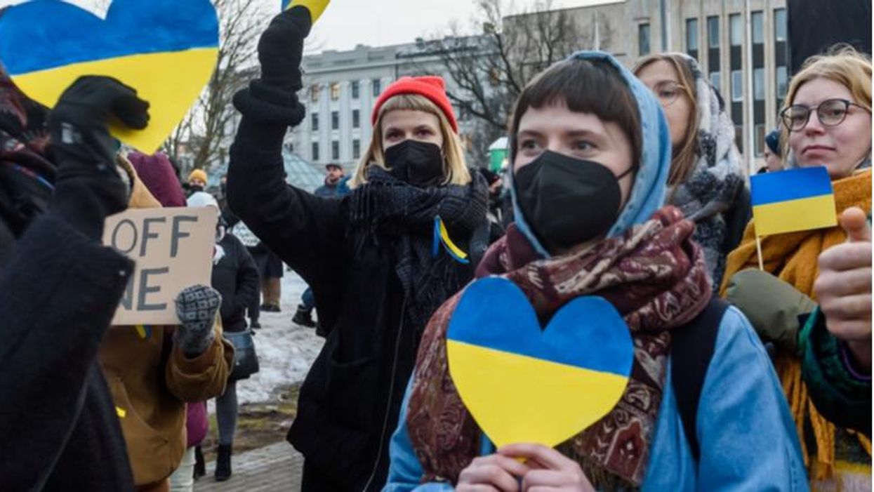 Give peace a chance: how to end the war in Ukraine – a solution beyond sanctions