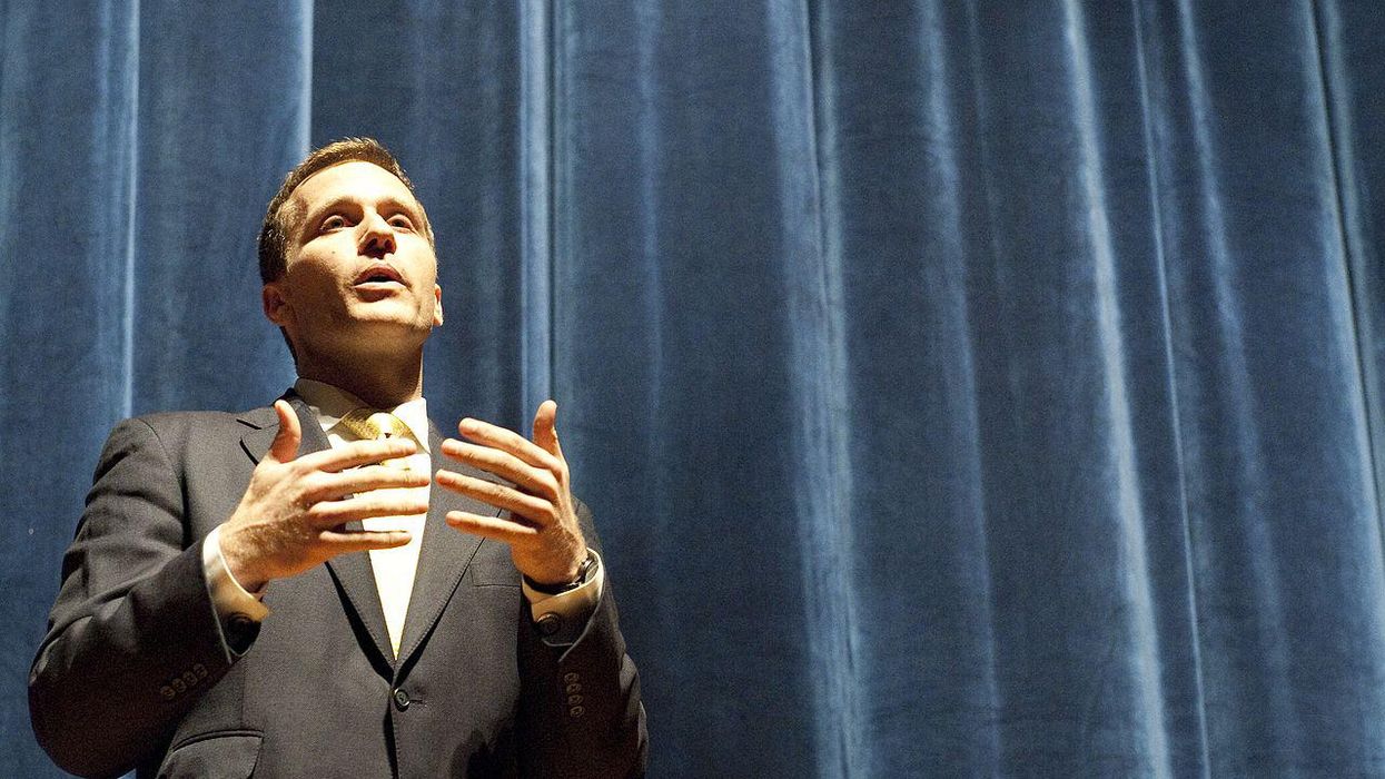 Missouri newspaper slams 'boorish' Eric Greitens for 'vile, deeply appalling' ad promoting violence