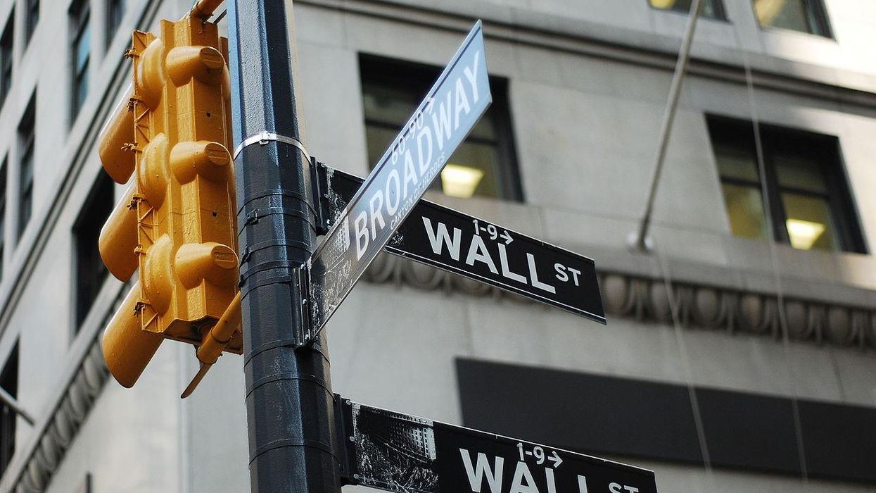 Here's a quick explainer of what happened with crypto giant FTX — and how the GOP is lying about it
