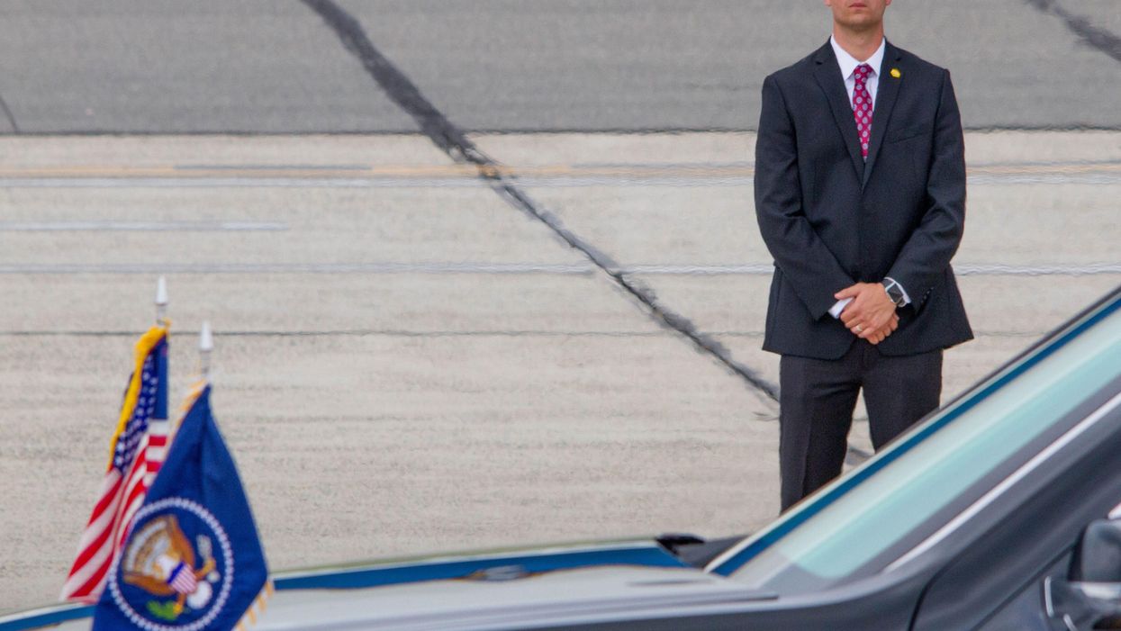Watergate prosecutor reveals why the Secret Service would have wanted to delete text messages