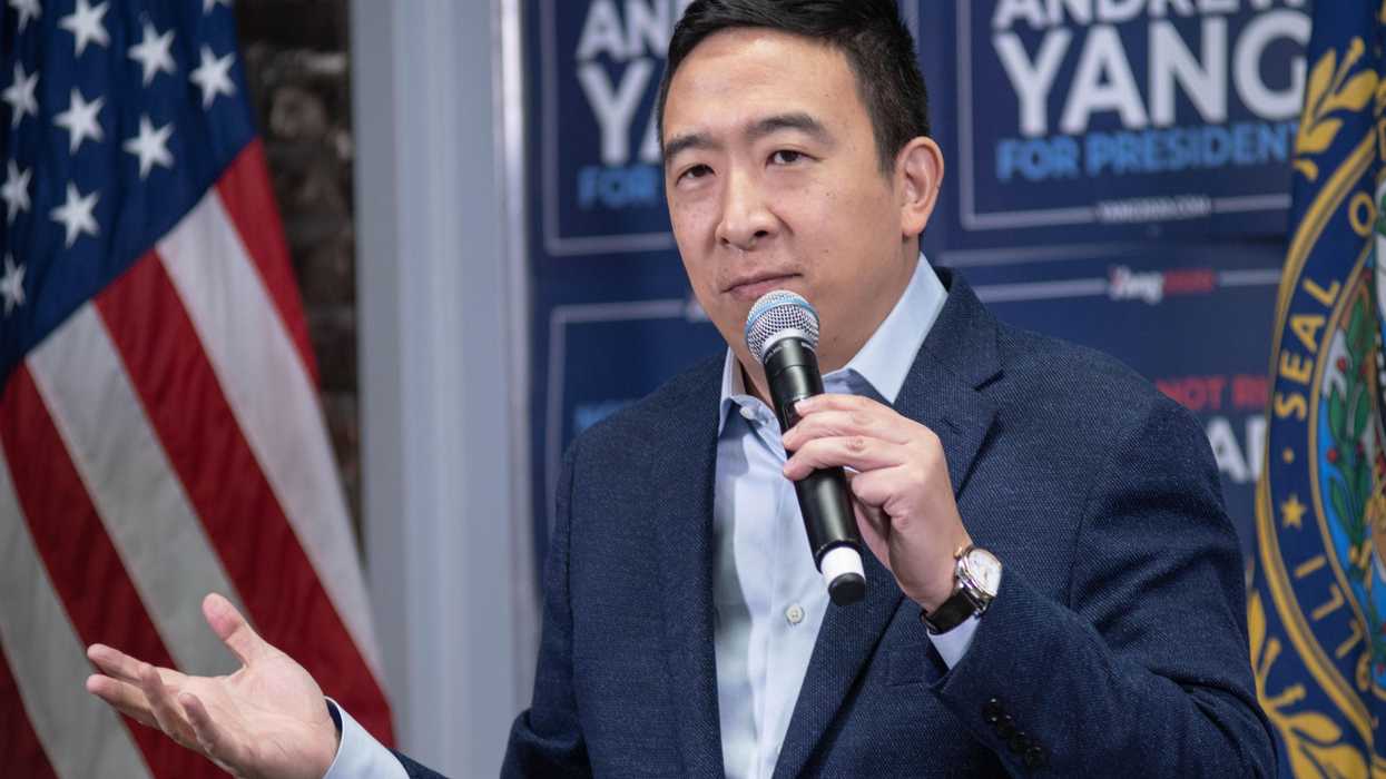 Democrats and Republicans to form new nonpartisan political party: report