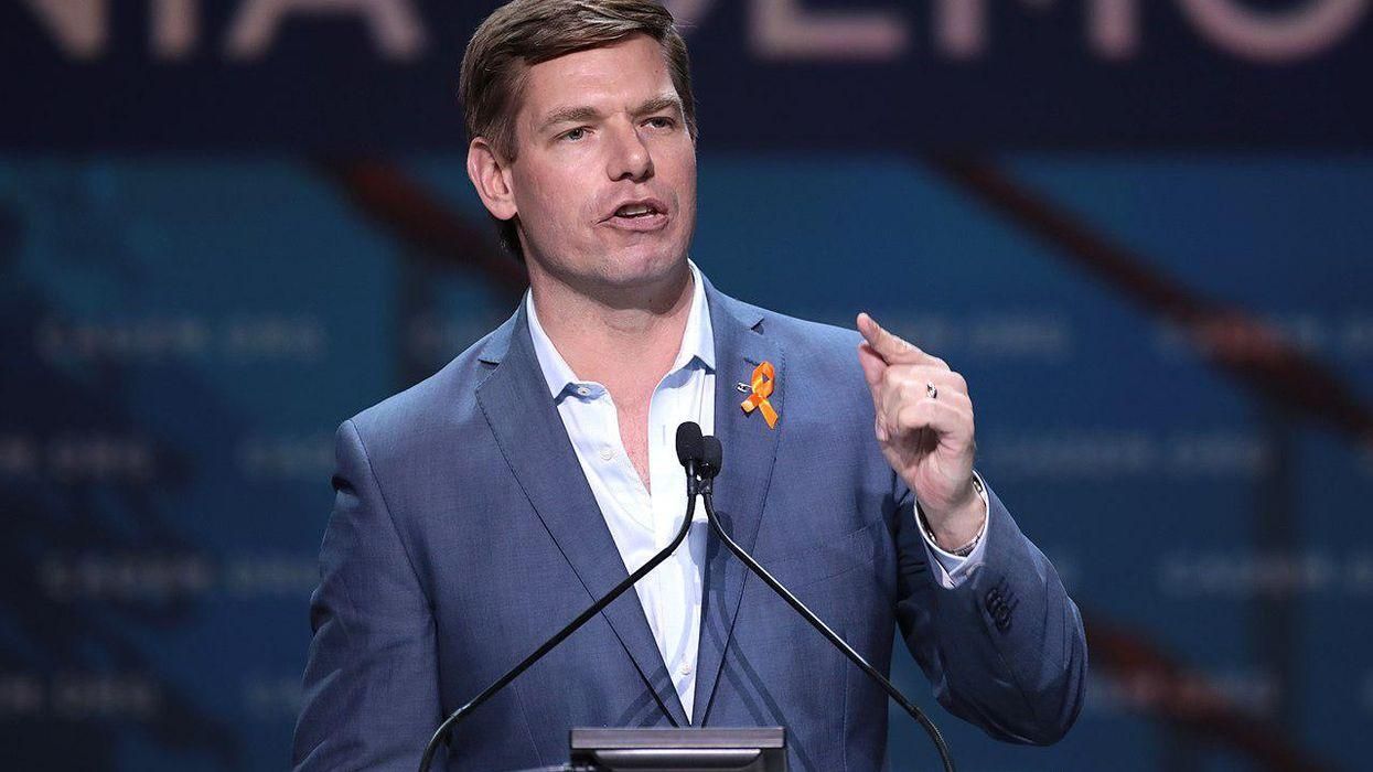 Watch a stunned Eric Swalwell learn about report Trump had 300 classified documents at Mar-a-Lago