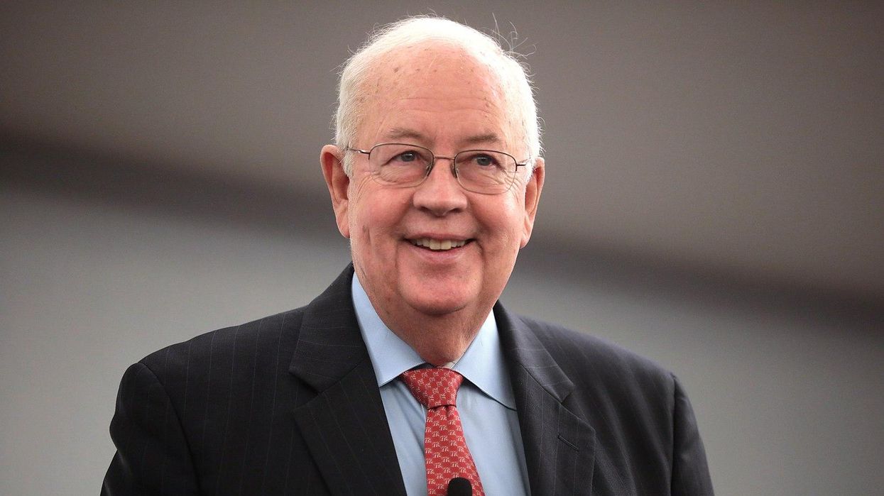 Ken Starr, janus-faced moral hack, is finally dead