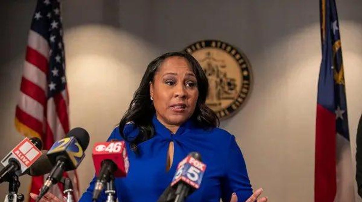 Georgia district attorney finds credible allegations of crimes in Donald Trump election fraud case