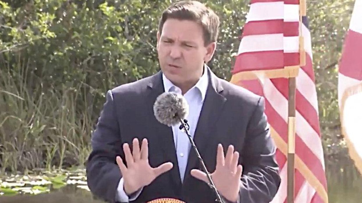 Ron DeSantis' 'reckless decision' to bus migrants to Martha's Vineyard may be 'kidnapping': legal experts