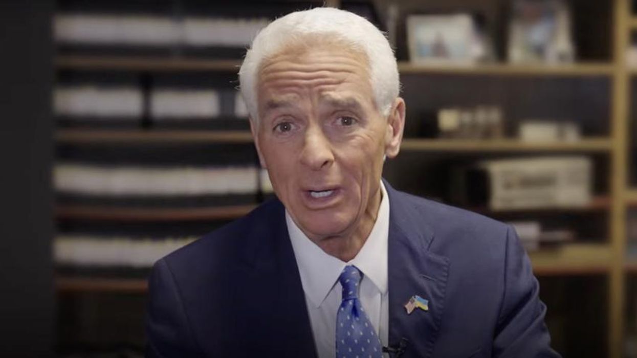 'Makes me sick': Charlie Crist hits Ron DeSantis with Bible verse for flying migrants to Martha’s Vineyard