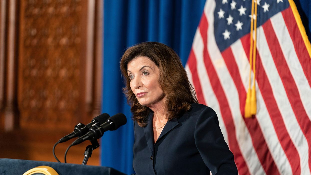 This blue state governor should be way ahead of her 'Trumpian' anti-abortion’ rival: journalist