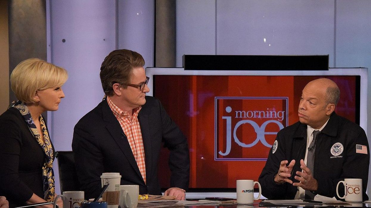 Media critic rips apart claim that MSNBC is the 'Fox News of the left'