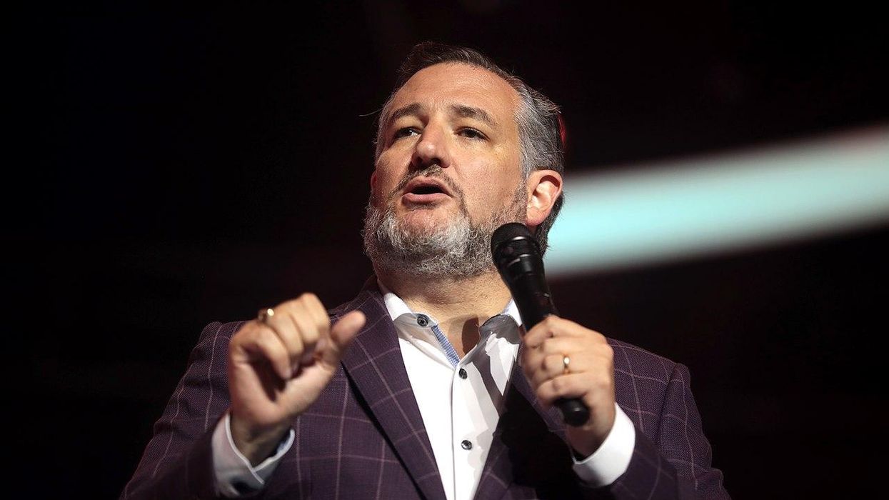 Houston man facing charges for throwing White Claw at Ted Cruz says he was 'trying to toss drinks' to senator