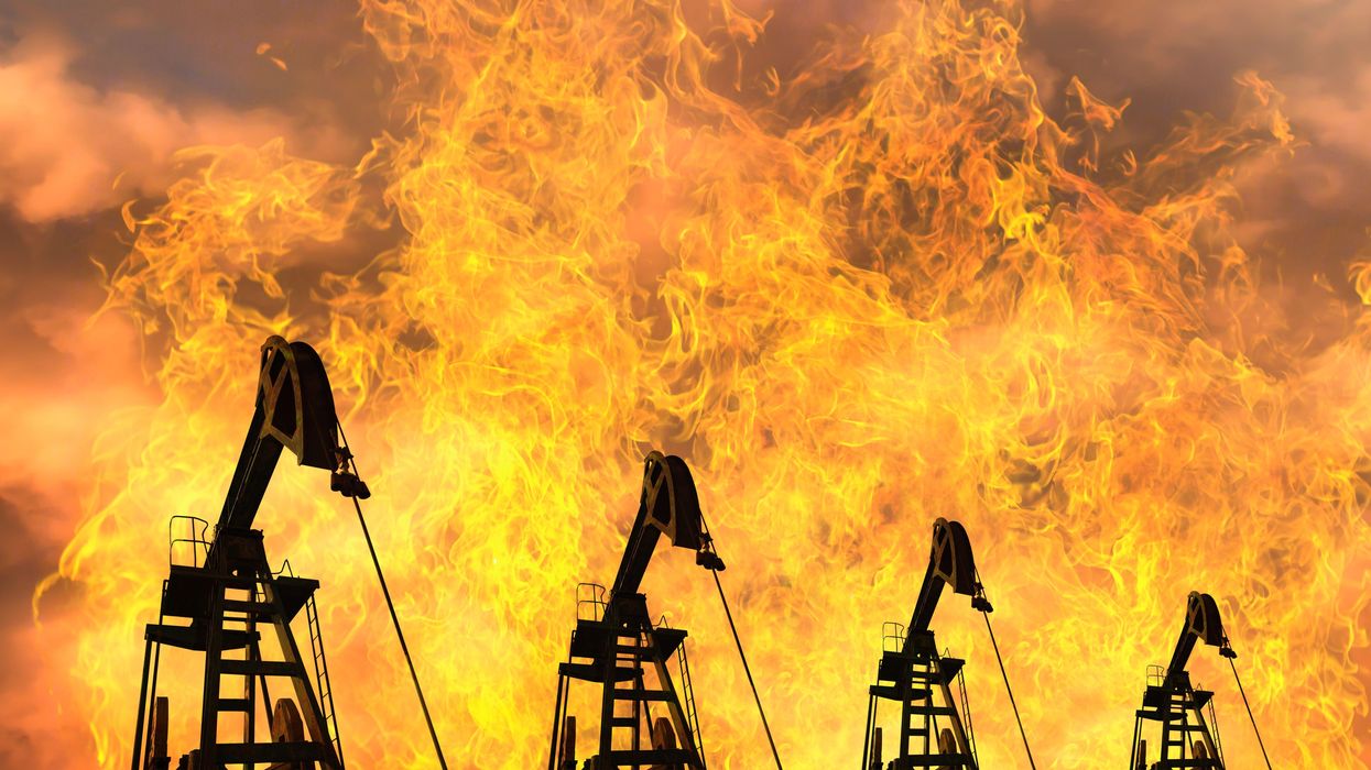 Big oil spent 27 times more than green groups to keep fossil fuels flowing