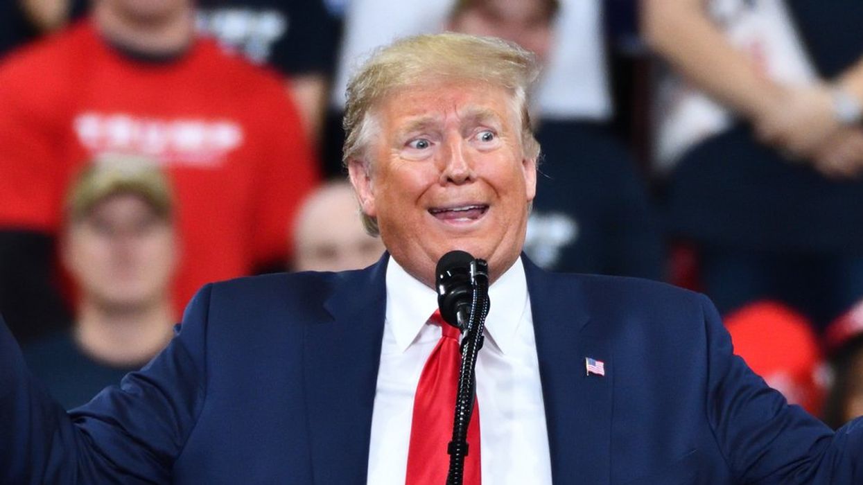 Fox News anchor tells viewers Trump could be handcuffed if indicted