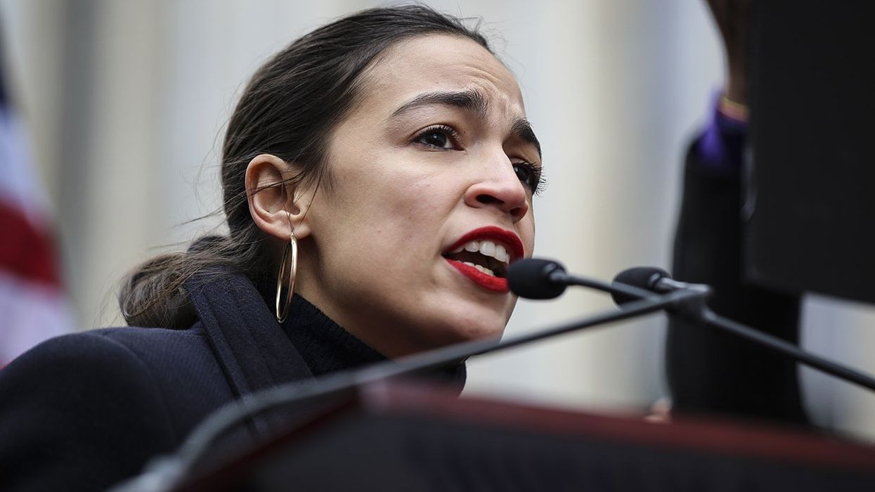 'Rank corruption': AOC calls for Clarence Thomas’ impeachment following bombshell report on megadonor gifts