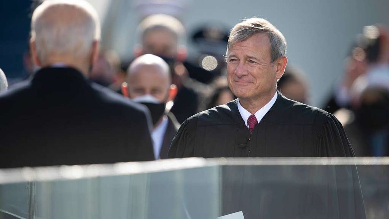 John Roberts sidesteps Senate request to discuss Clarence Thomas scandals