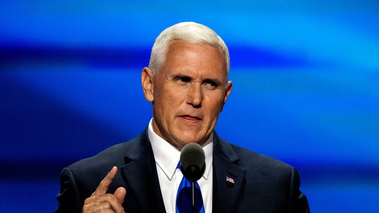 'Broken moral compass': Twitter slams Mike Pence for Clarence Thomas praise