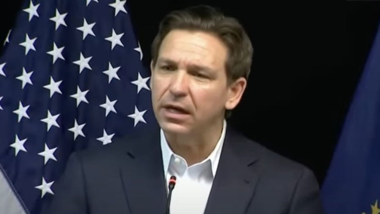 'Barking': Ron DeSantis mocked as staffers shield him after he snapped at a reporter