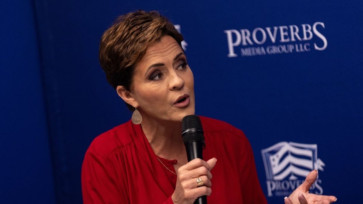 'Should we tell her?' Kari Lake roasted over her rally entrance song choice