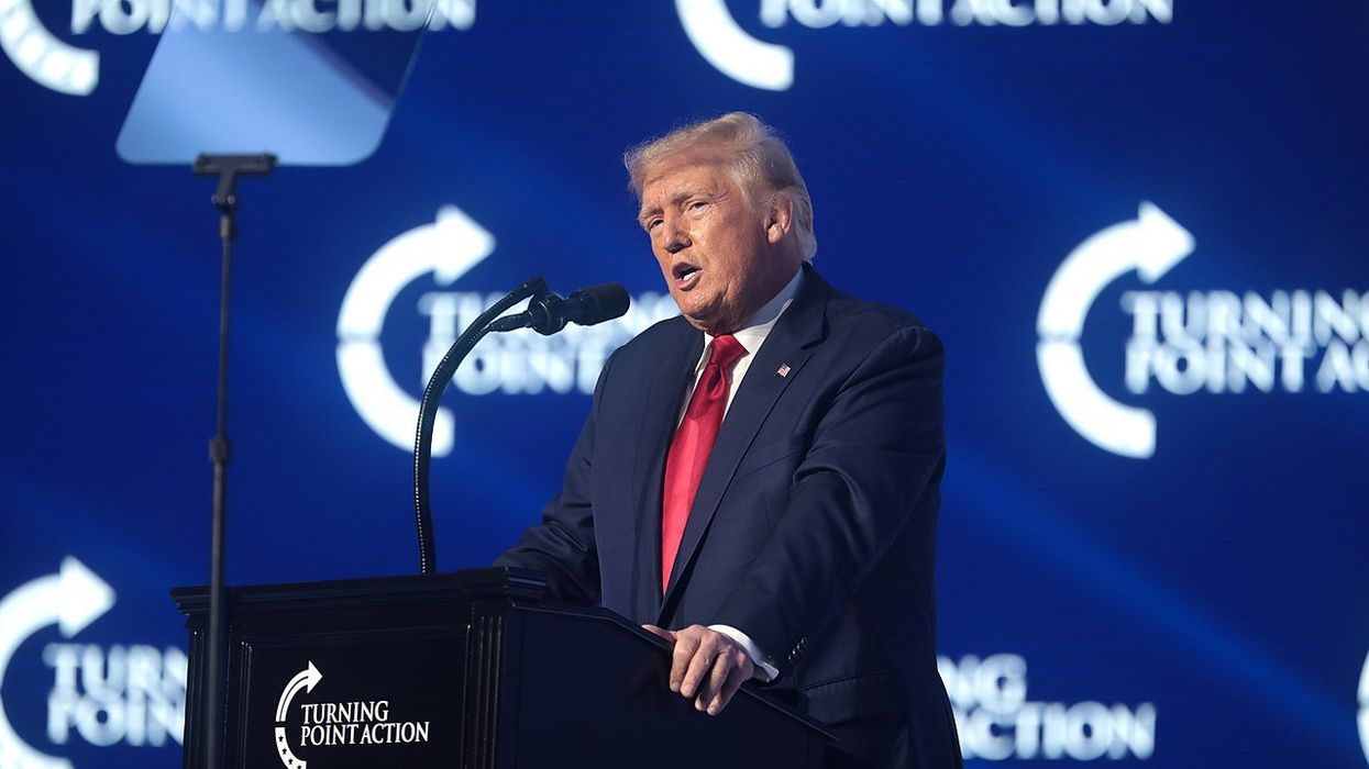 How Mar-a-Lago docs fiasco could put military and intel lives at risk: ex-CIA chief of staff