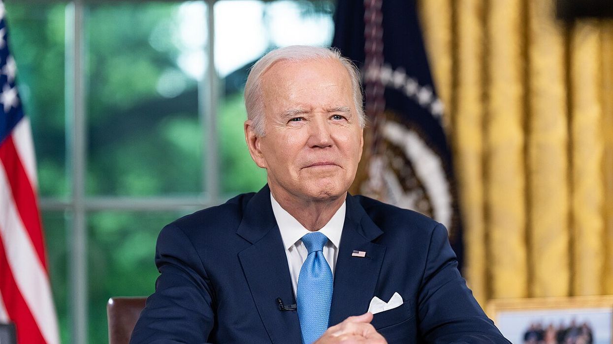 MSNBC’s Lawrence O'Donnell and OMB director hail 'Bidenomics' as a victory for 'the middle class'
