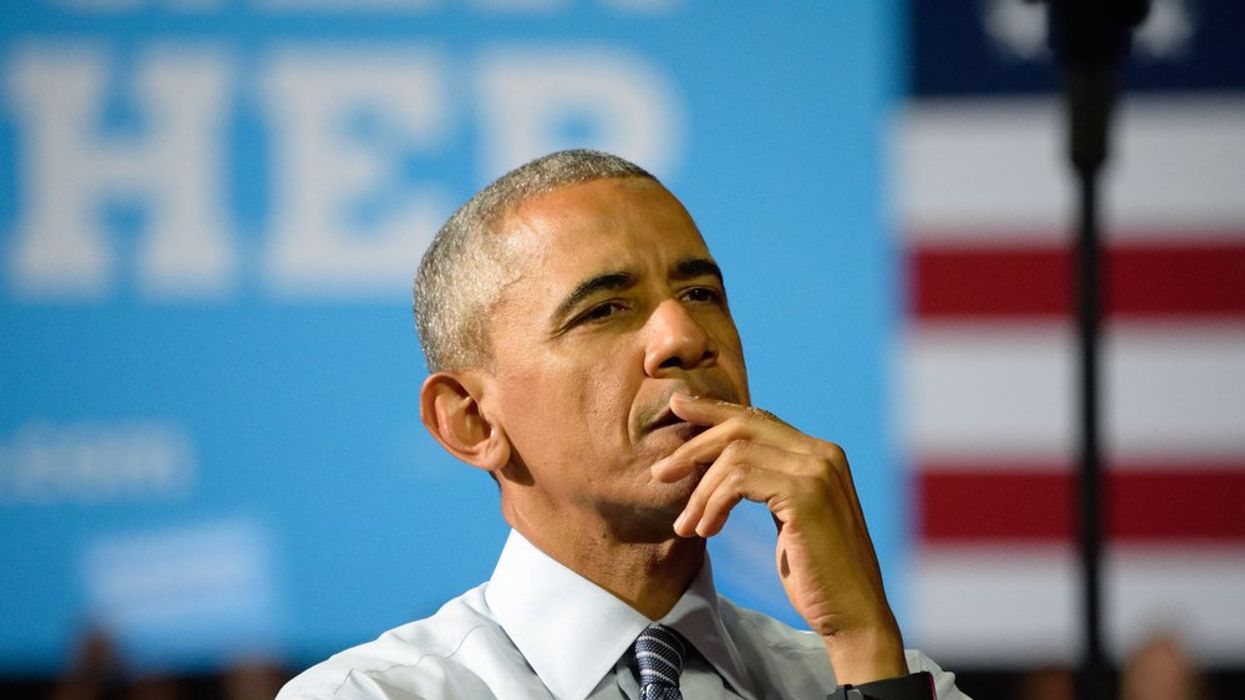 Man with weapons wanted on J6 warrant arrested while rushing toward Obama home: report