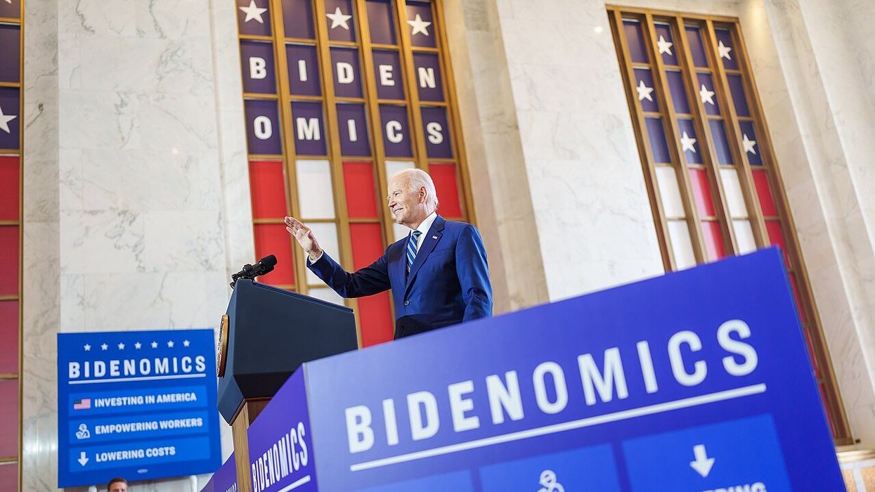 'Pretty remarkable': Yale economist praises Bidenomics for financial growth 'across the board'