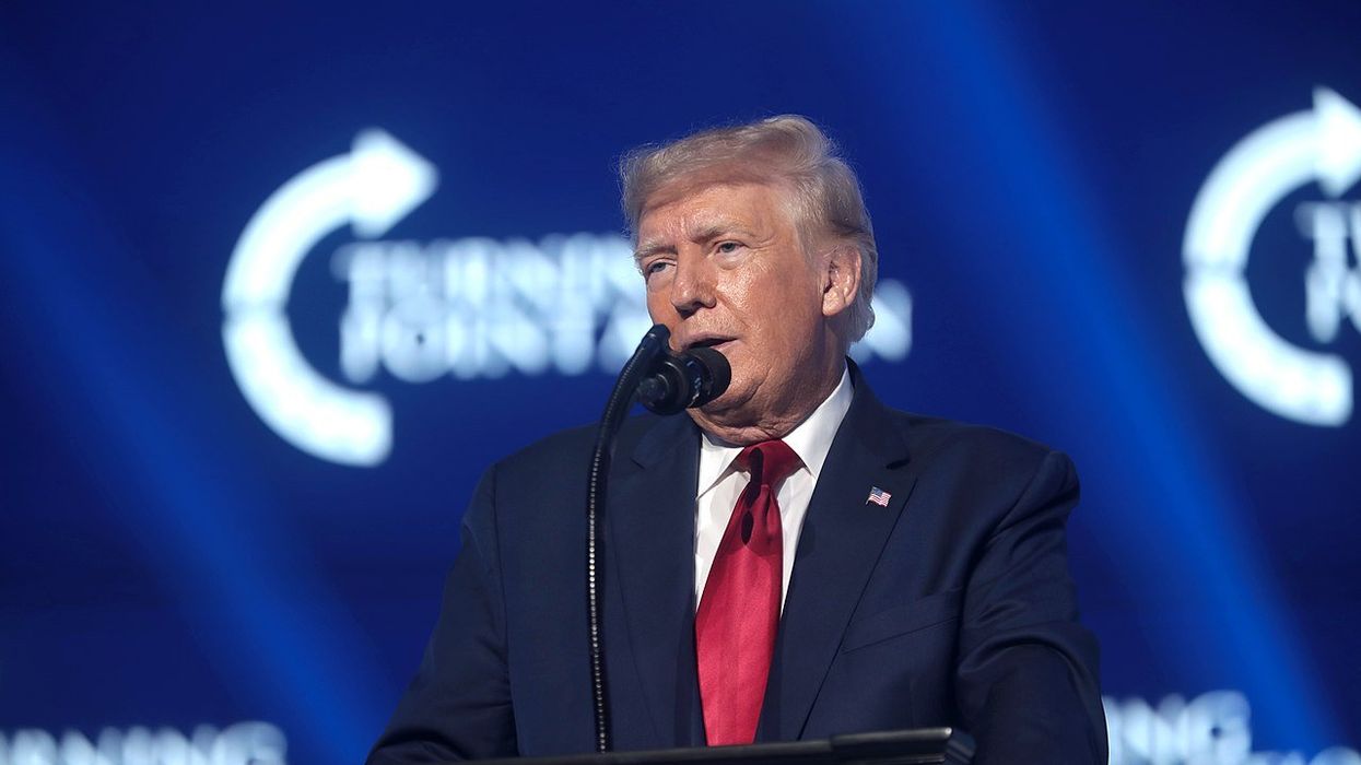 Legal experts tear apart Trump’s defenses in Jan. 6 prosecution