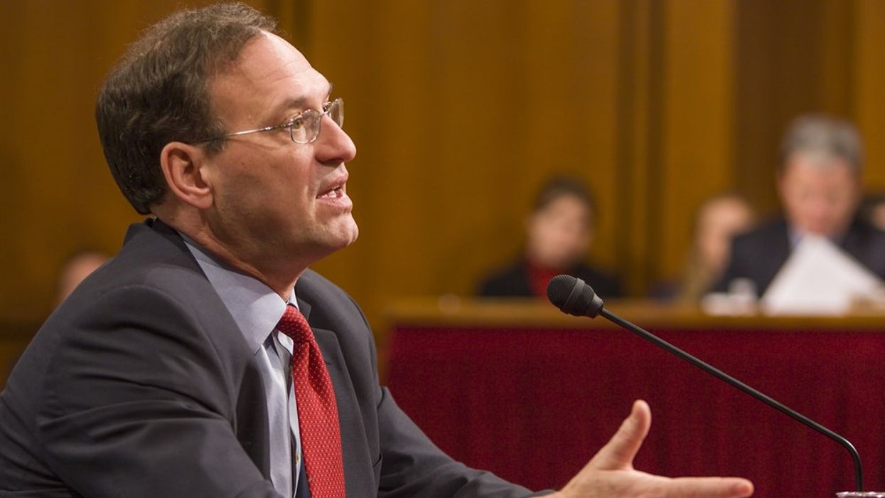 'No-fact-finding problem': Alito hammered for refusing to recuse himself from billionaire tax case