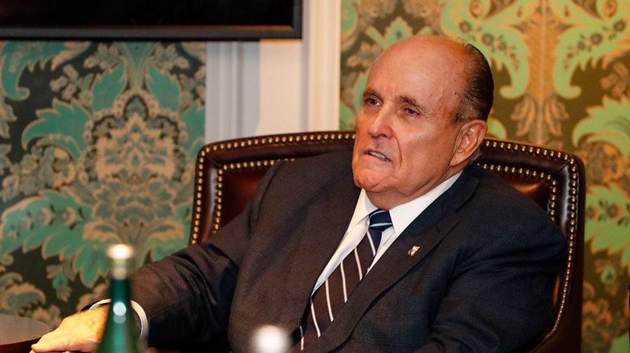 'Can’t imagine he’s willing': Analyst explains what Guiliani would have to do to get a public defender