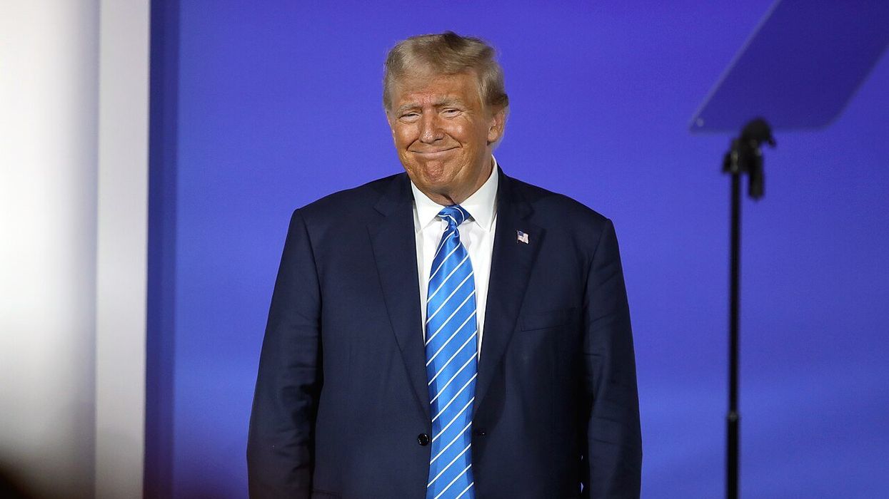 Conservative legal expert shoots down arguments against disqualifying Trump from state ballots