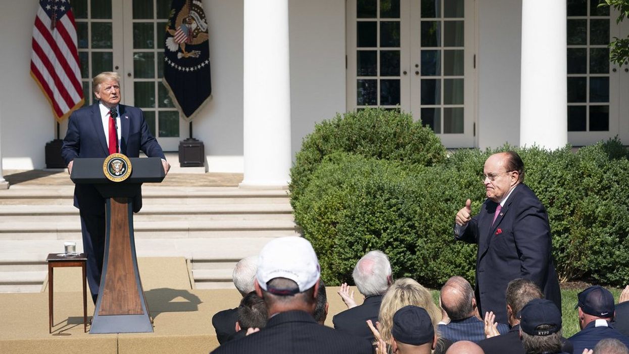 Trump should 'be very nervous' about what just happened to Giuliani: legal expert