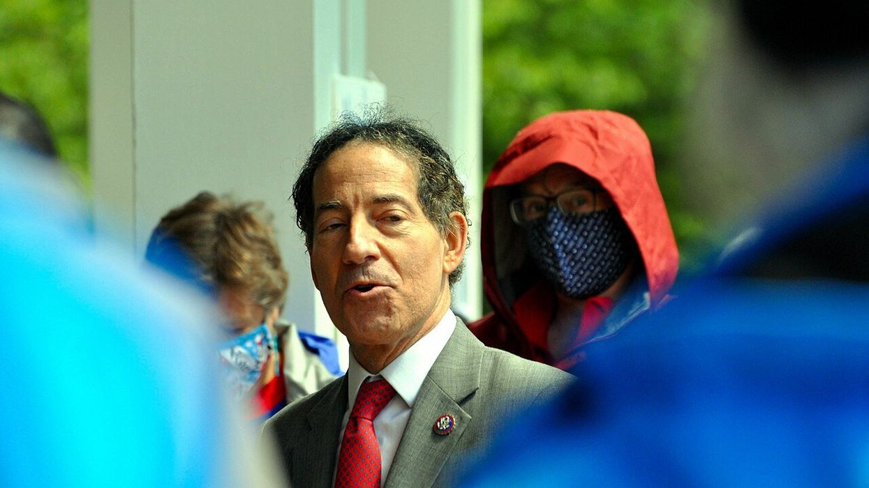 Raskin to GOP rep: 'I’ve got too much self-respect' for 'hygiene' to stay at a Trump hotel