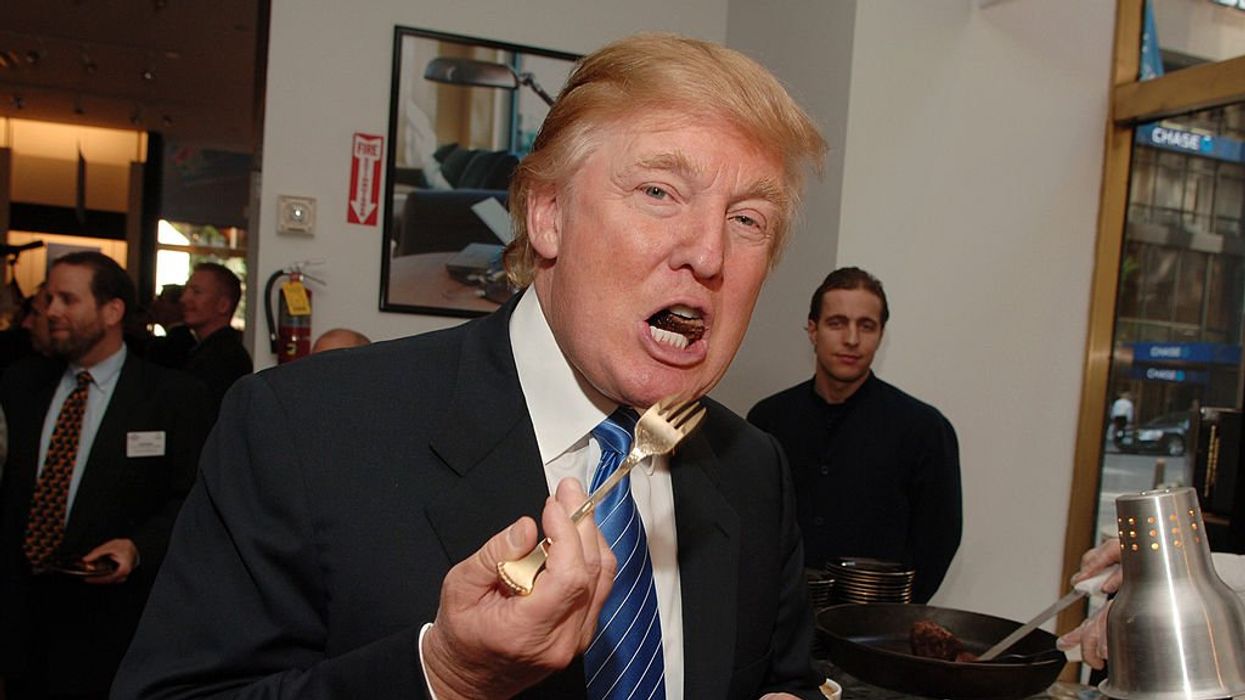 Trump's 'sell-out' price is $10,000-a-plate