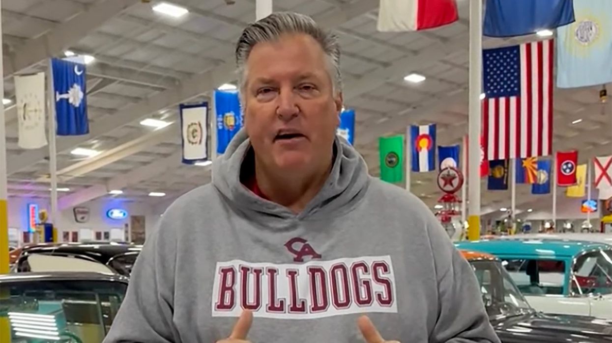 Vaccine-laced lettuce and tomatoes? Tennessee GOP lawmaker worried