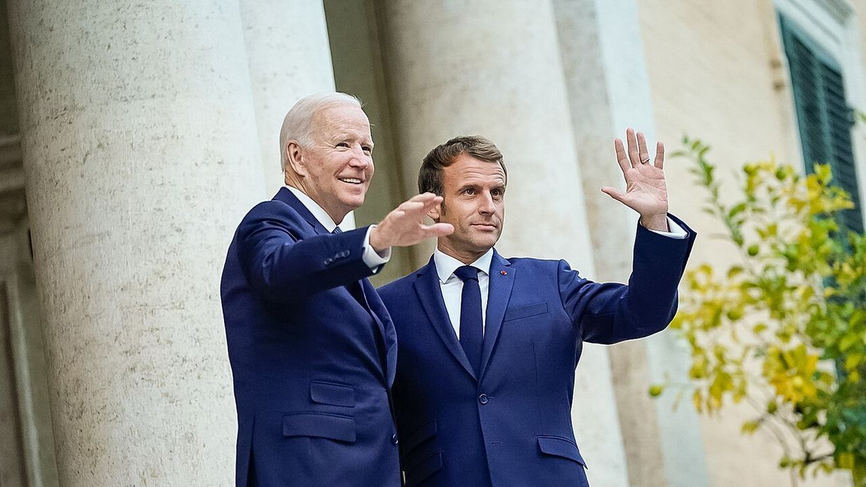 AP fact-check demolishes conservative claim Biden tried to sit in a chair that wasn’t there