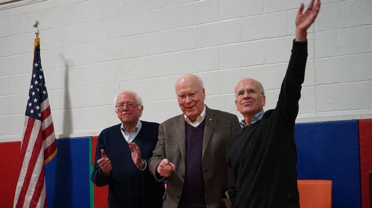 Dem senator calls out Biden’s 'dismissive' attitude after campaign mocks 'bedwetting brigade'