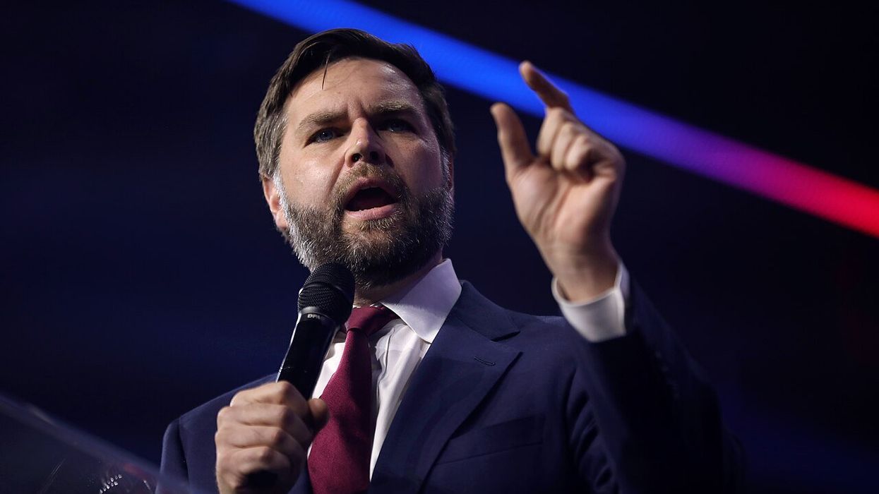 AP article debunking JD Vance couch story didn’t go through 'standard editing process': report