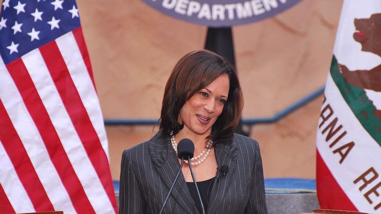 'Say it to my face!' Rally-goers erupt as Harris goads Trump