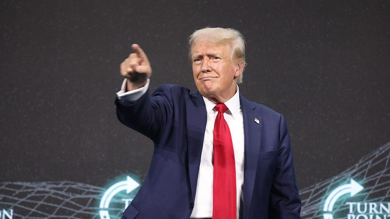 'I hate my opponent': Trump indignant as advisers urge him 'please stick to policy'