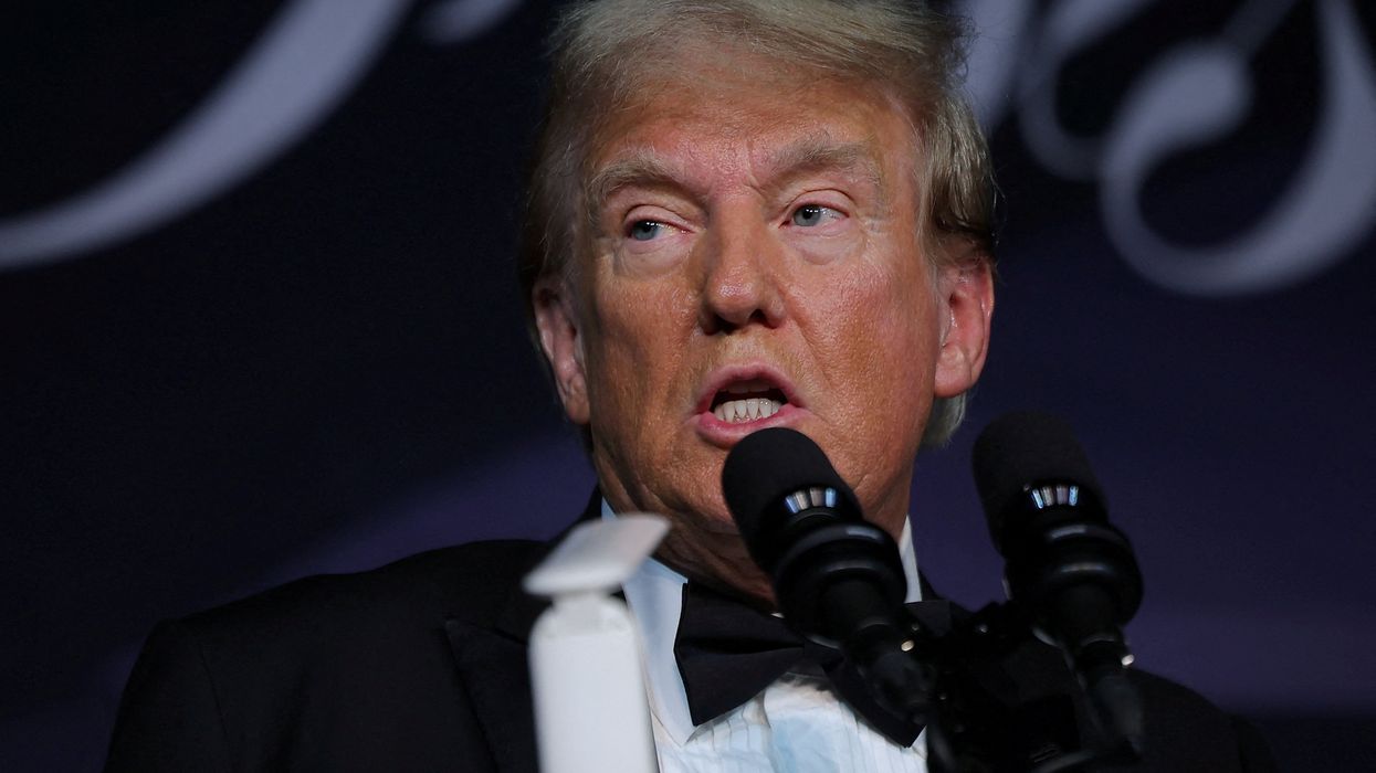Experts sound alarm on Trump’s 'dark money' transition team