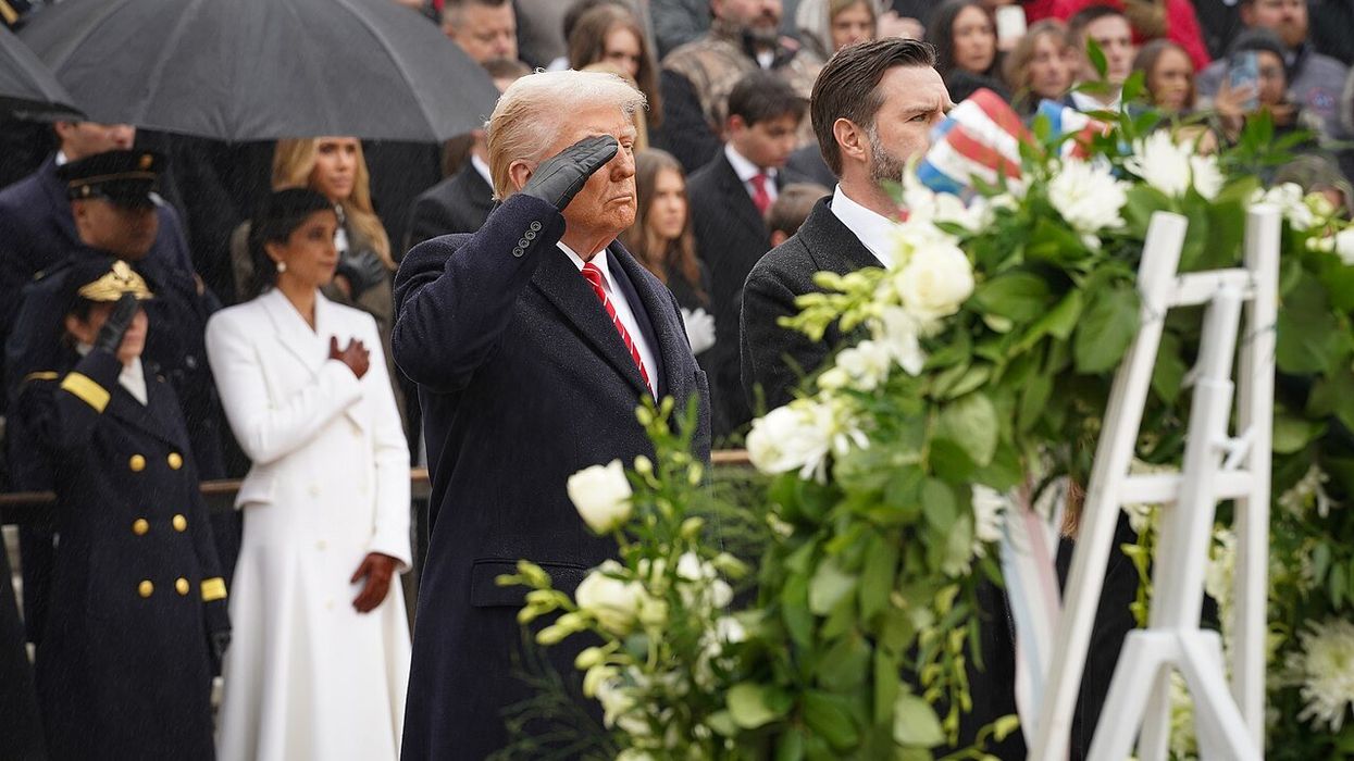 'Melania was late': MAGA blames first lady after Trump doesn’t place hand on Bible during swearing-in