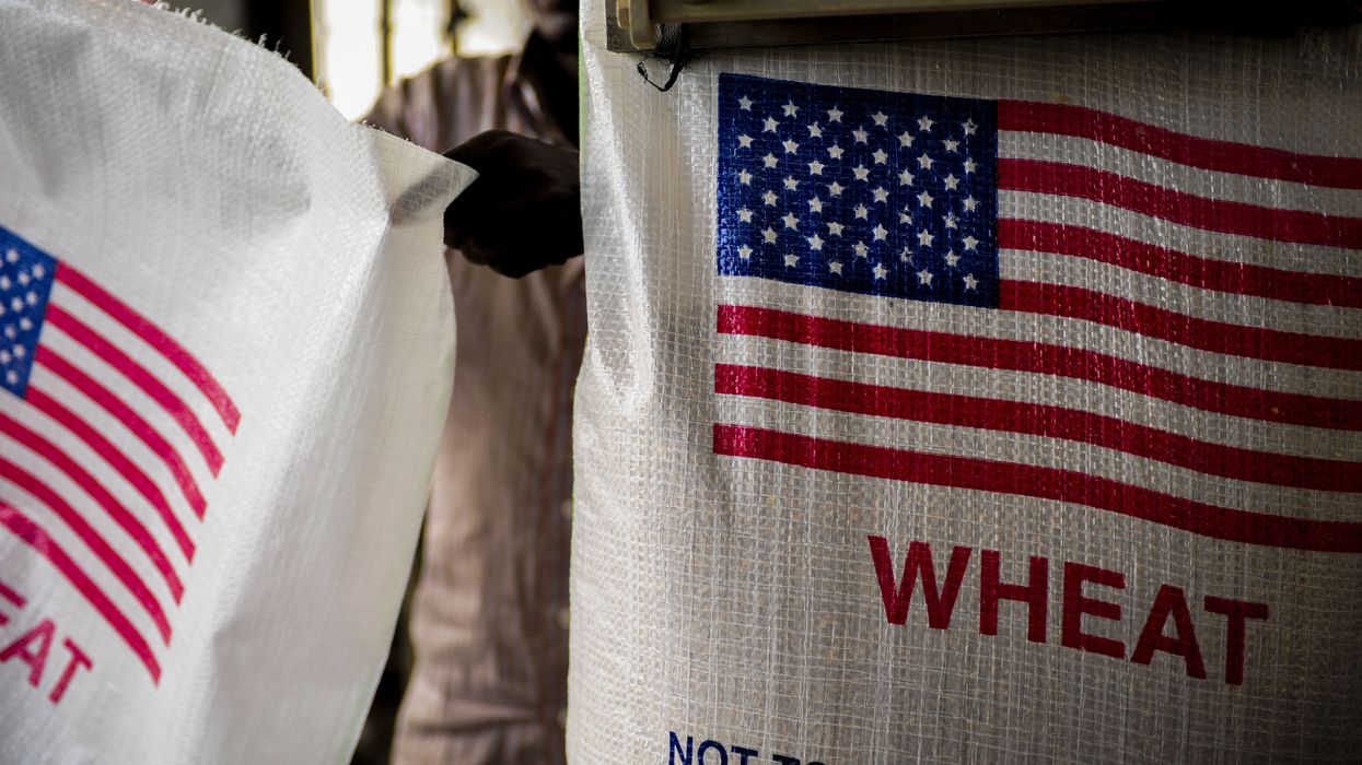 30,000 tons of food 'going to waste' in Houston after Trump halted aid