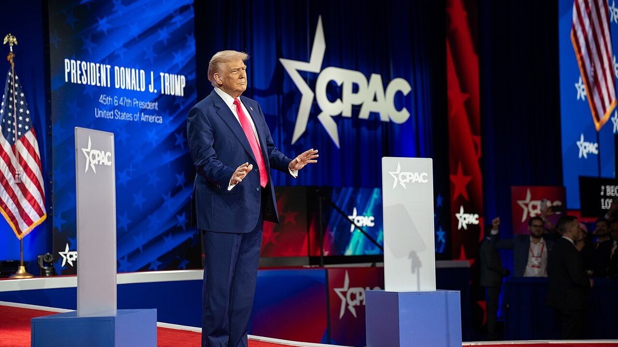 'Surreal, disorienting spectacle': Analysis reveals Trump’s plan to overwhelm 'dizzy' opposition