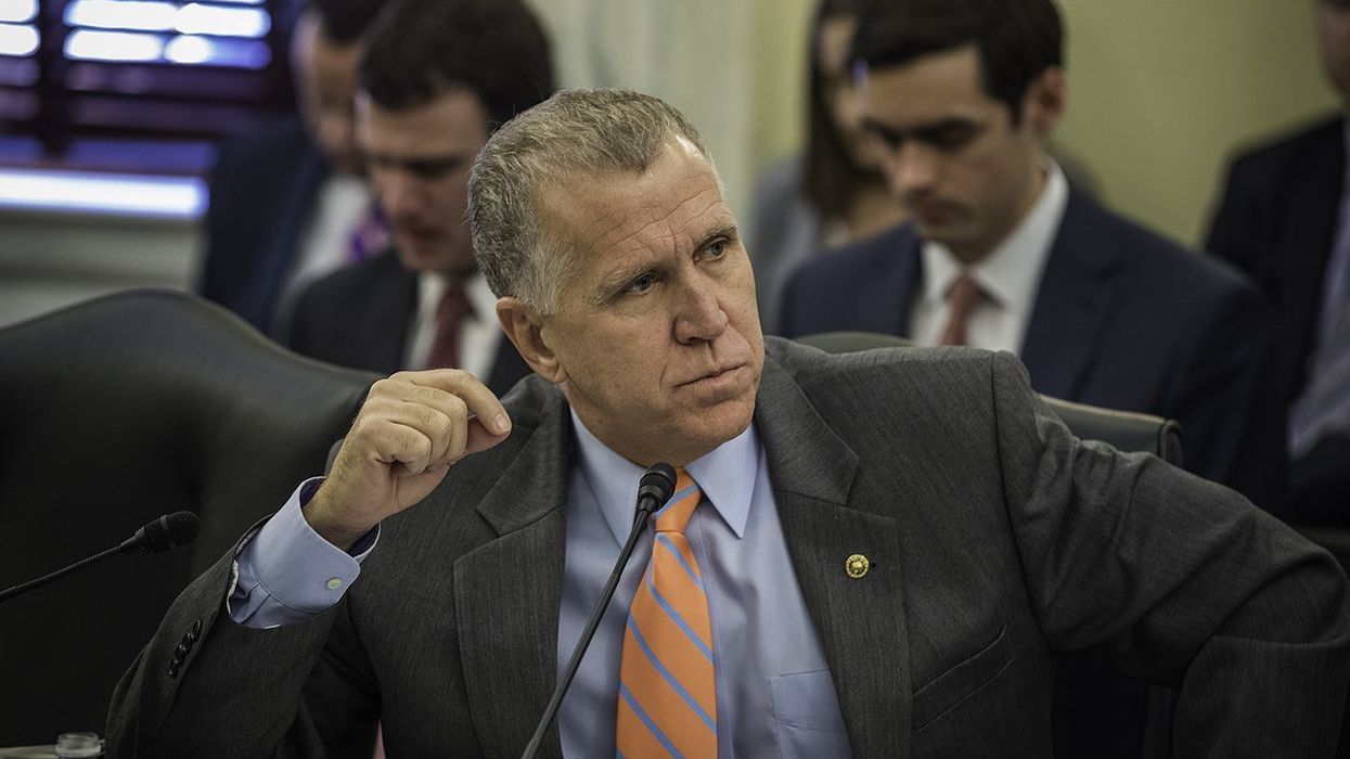 GOP will 'hand gavel back to Schumer' after poll shows bad news for NC senator: Trump adviser