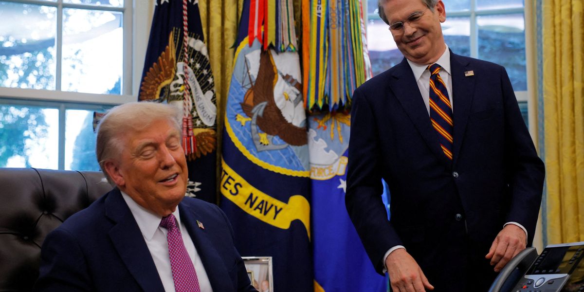 'Markets are starting to crack' as 'perfect storm' hangs over Trump’s economy