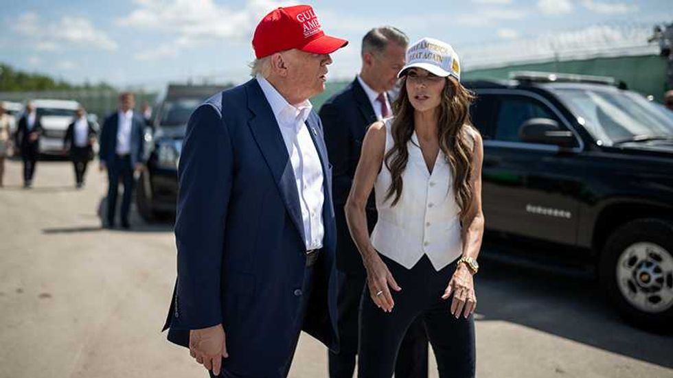 Leaked chat reveals furious agents are begging Trump to abandon his Minneapolis crackdown