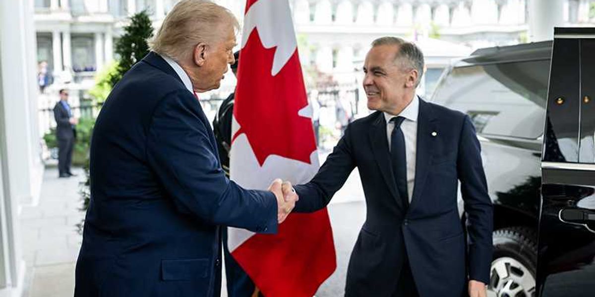 Canadian deputy mayor nails Trump as the cause for $4.5 billion loss in US tourism – Alternet Canadian deputy mayor nails Trump as the cause for $4.5 billion loss in US tourism – Alternet