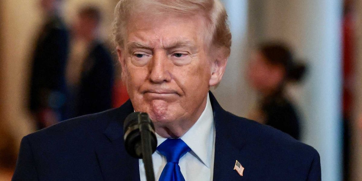 Hecklers bushwhack Trump after his Iran deal dies in flames