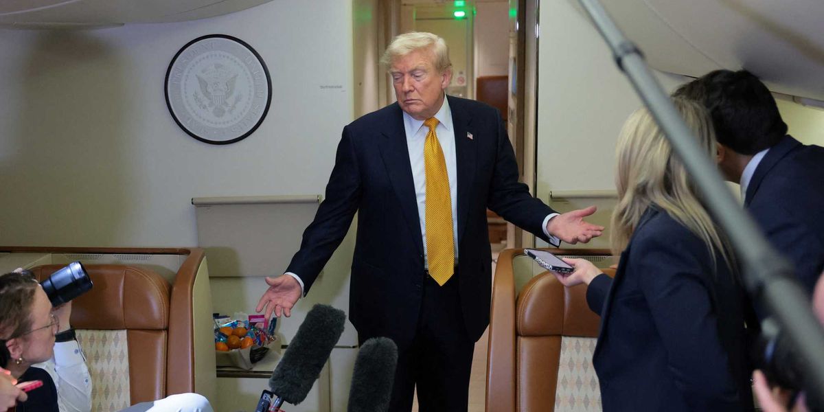 With amateurs in charge and experts purged, Trump has no way out